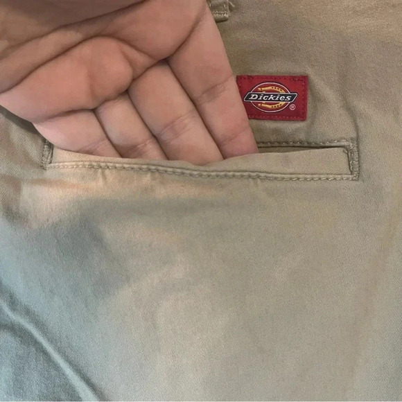 Dickies Crafted for Women slim fit khaki bootcut pants women’s size 18 short - Picture 6 of 9